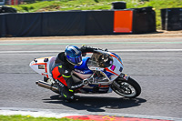 brands-hatch-photographs;brands-no-limits-trackday;cadwell-trackday-photographs;enduro-digital-images;event-digital-images;eventdigitalimages;no-limits-trackdays;peter-wileman-photography;racing-digital-images;trackday-digital-images;trackday-photos